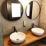 Alaia Hostel *