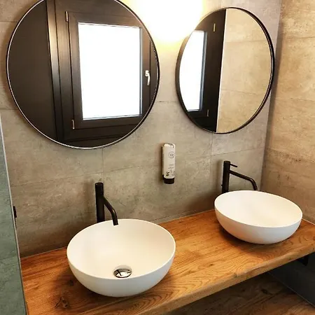 Alaia Hotel 3*